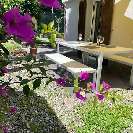 Grazioso Con Giardino